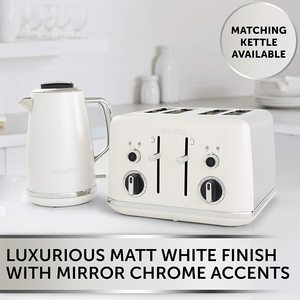 Breville Lustra Toaster with a matching kettle.