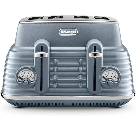 De Longhi Scolpito Toaster Main view of the De Longhi Scolpito Toaster.