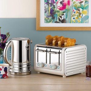 Dualit Architect Toaster with a matching kettle.