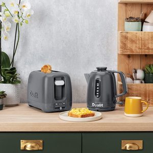 Dualit Domus Toaster's matching kettle.
