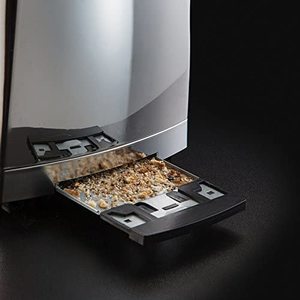 Russell Hobbs Luna Toaster's removable crumb tray.