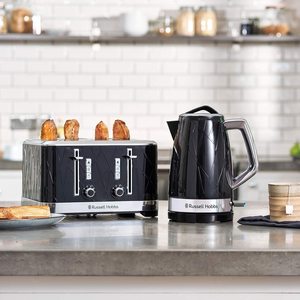 Russell Hobbs Structure Toaster's matching kettle.