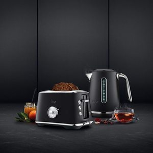 Sage Toast Select Luxe Toaster with a matching kettle.