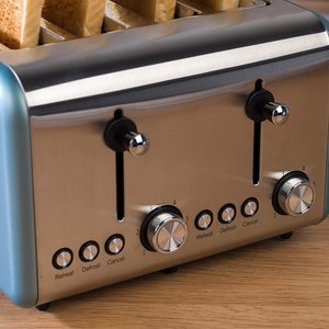 Salter Polaris Toaster's controls.
