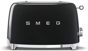 Side view of the Smeg Retro Toaster.
